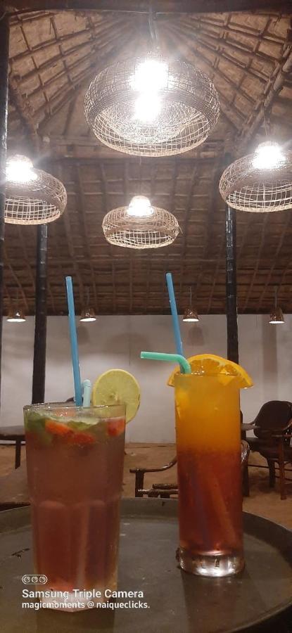 Aquila Boutique Resort Agonda 캔코나 외부 사진